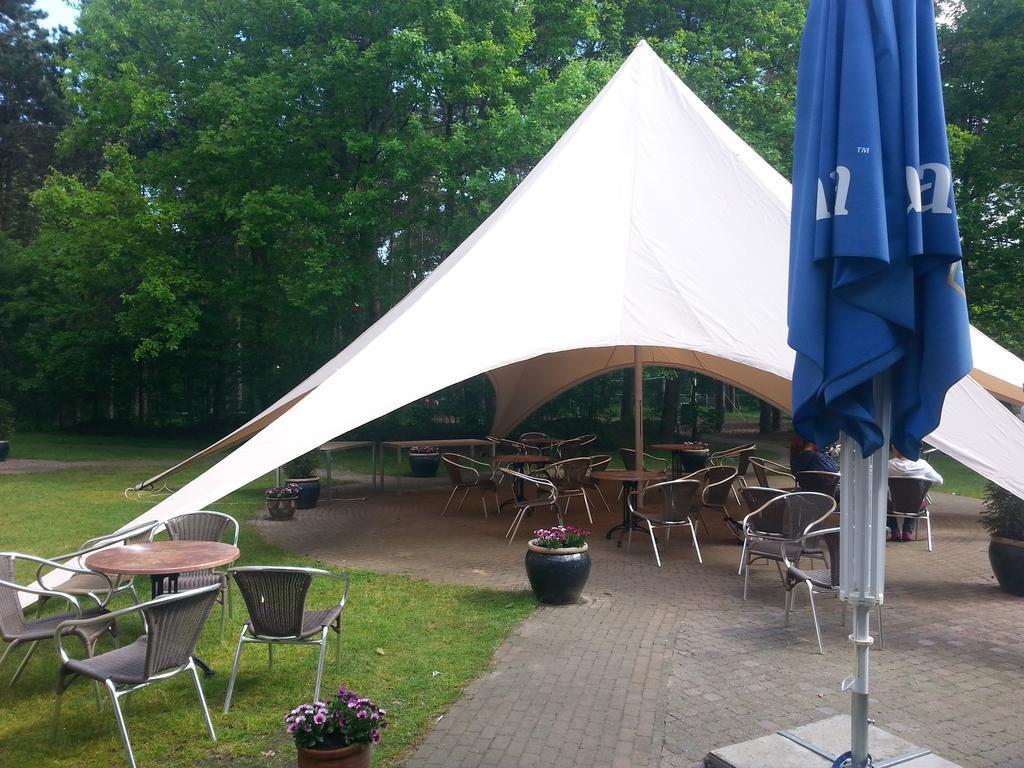 Hostel Harba Lorifa Valkenswaard Exterior foto